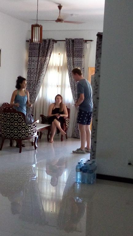 Akash Villa Talaramba Kültér fotó